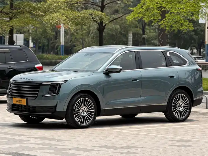 2025 JETOUR X70L 2025 2.0TD Flagship 7-seater