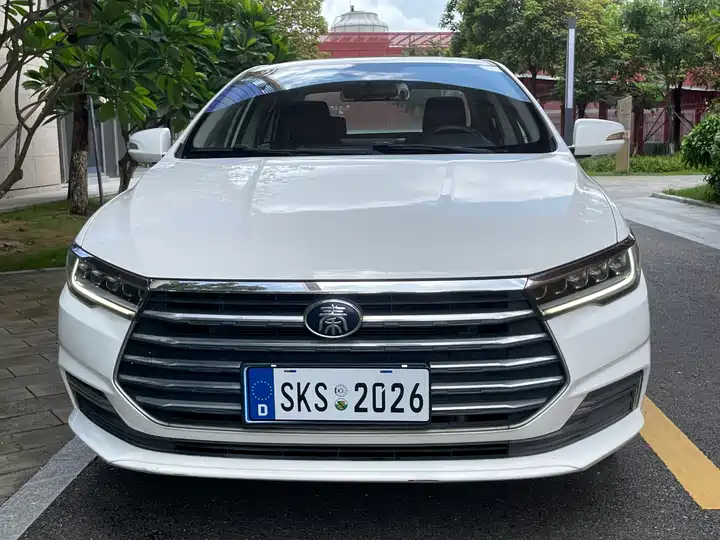 2019 2019 BYD Qin 1.5T Automatic Vehicle photo gallery 3