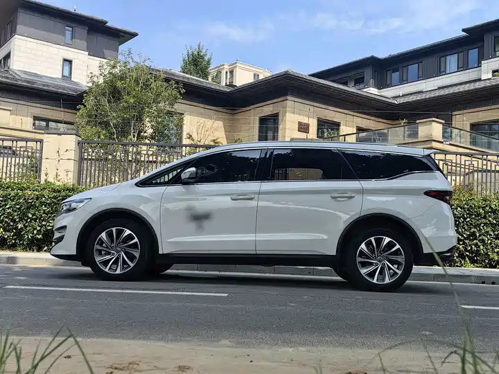 2019 2019 Geely Jiaji 1.5T Automatic Vehicle photo gallery 4