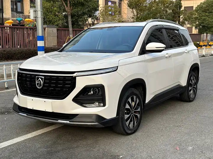 2020 2020 Baojun 530 1.5T 7-seat Automatic